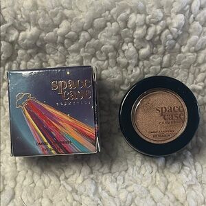 Space Case Cosmetics Eyeshadow in Love Potion No. 3